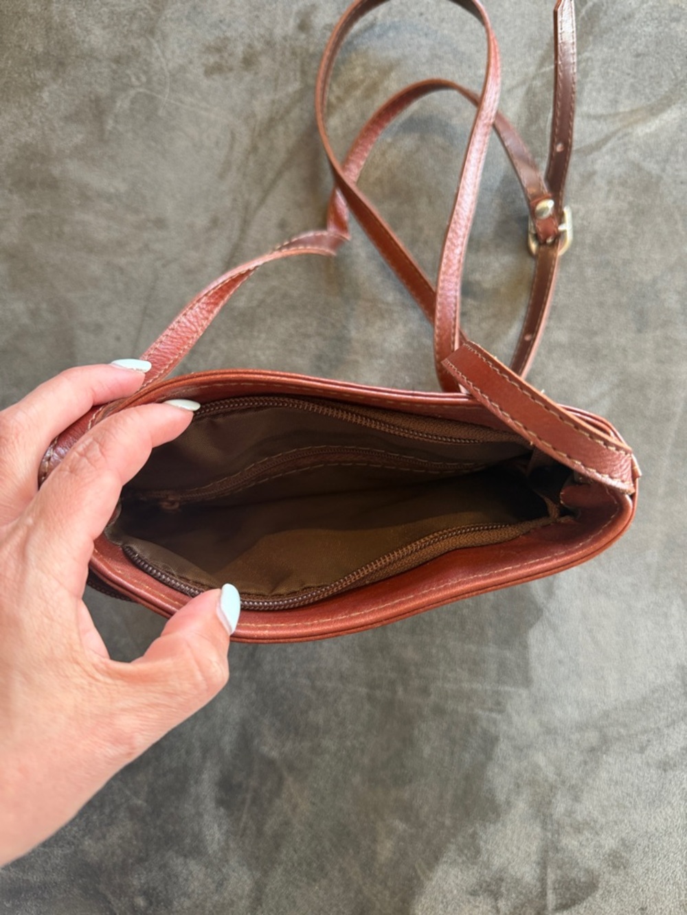 Rust Brown Leather Crossbody Bag - Picture 2 of 4